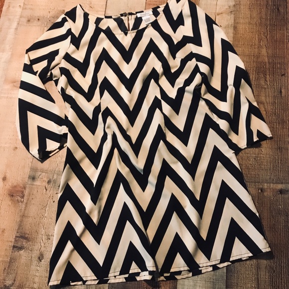 DizzyLizzy Collection Chevron Mini - Picture 2 of 8